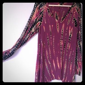 Burgundy tie-dyed tunic